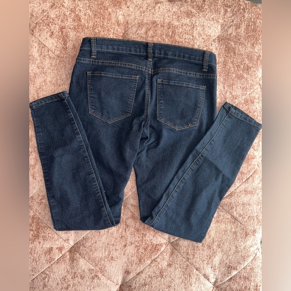 Forever 21 Dark Denim Jeans - Picture 3 of 3